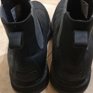 Sorel chukka boot black 10.5